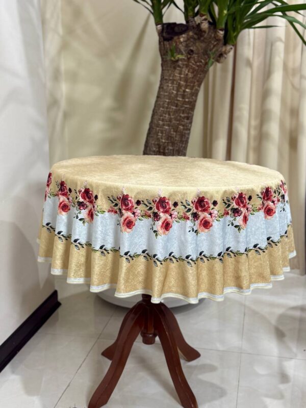 رومیزی گرد طرح پیچک - Image 2