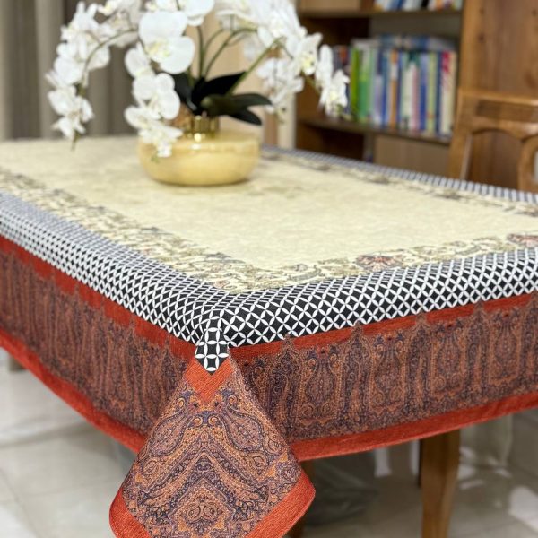 رومیزی طرح شطرنجی